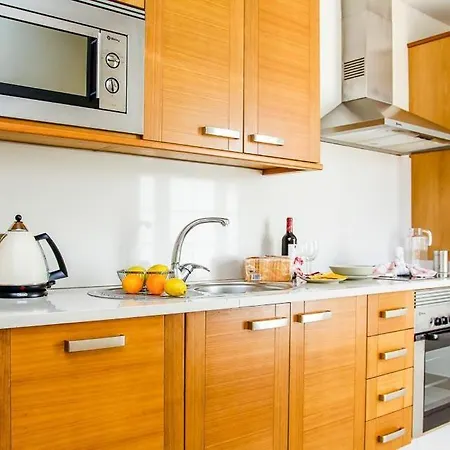 Playa Blanca Sleeps 8 Pool Air Con Wifi